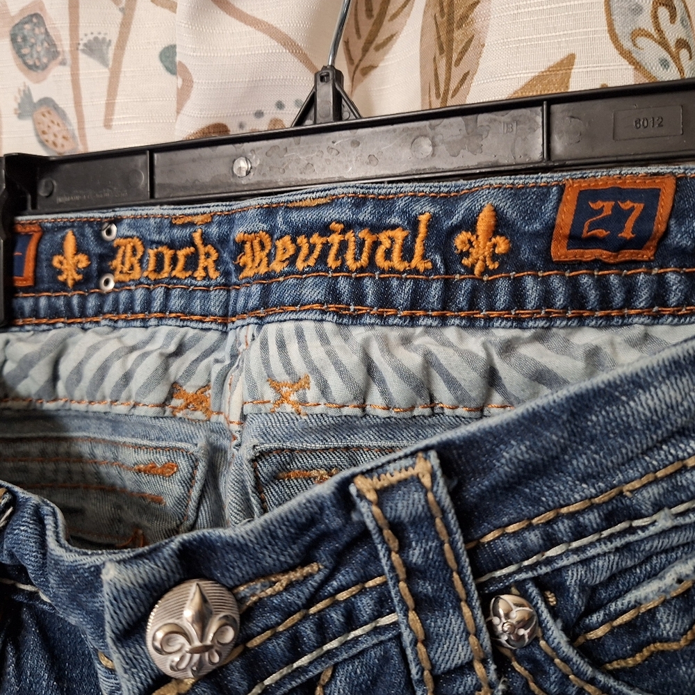 Denim Blue Boot Cut Jeans with Gold Stitching; Size 27"